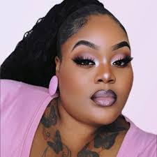 Shonda Garner's Instagram, Twitter & Facebook