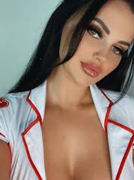 OnlyFans: Former broke Supercars driver Renee Gracie becomes millionaire |  news.com.au — Australias leading news site