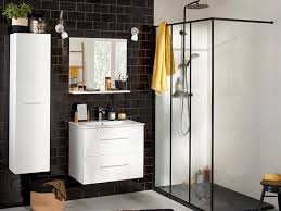 La combinaison entre le noir et le blanc est une combinaison éternelle qui ne sera jamais démodée. Salle De Bain Noire Et Blanche 16 Idees Pour Vous Inspirer Kozikaza