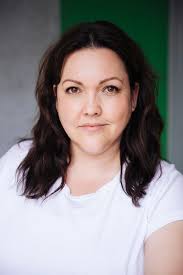 Sarah Schalow's Instagram, Twitter & Facebook