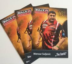 2011, 2016 und 2018 erreichte er das achtelfinale der. Mensur Suljovic On Twitter Once I Reach 4000 Followers We Gonna Give Away 3 Signed Autograph Cards Between Everyone Who Likes This Tweet 3morenights Thegentle Https T Co Im9ldffylk