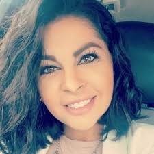 Vanessa Marmolejo's Instagram, Twitter & Facebook