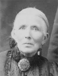 Ellen Calvert's Instagram, Twitter & Facebook