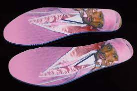 Reebok x ventilator supreme camron killa pink dipset artist camron teamed up with reebok for his second collaboration to release the reebok venetilator supreme in killa pink reebok shoes athletic shoes. Cam Ron X Ventilator Supreme Purple Haze Sneaker Freaker