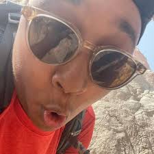 Jean-Robert "Bob" Auguste, Sr.'s Memorial Website