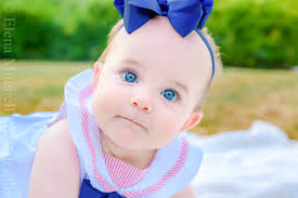 I truly love my family sessions, especially when it involves such cuteness,  like little Miss, Finley. Cassie Barry Savage