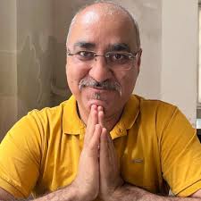 Newer generations have different expectations of an LMS (Learning  Management System) and, in my view, one of the most prominent developments  have to do with the main purpose of a course area. |