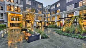 Cool Apartment Courtyards Google Search Urban Courtyards Apartments Exterior Multifamily Housing