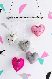 Candy heart valentine's day decor diy centerpiece 42 Easy Valentine S Day Crafts Diy Decorations For Valentine S Day