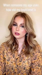 Julie Sheppard's Instagram, Twitter & Facebook