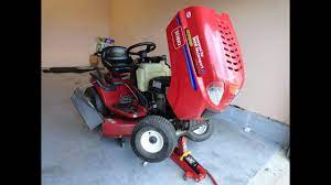 Hi all, i've inherited a 2010 jd x748 with rear disposal mower deck. Diy Get Your Lawn Tractor Ready For Spring Toro Lx 425 Kohler 20hp Youtube