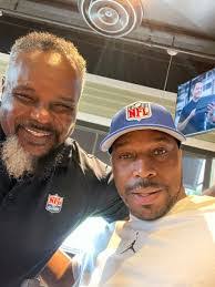 Zuriel Smith's Instagram, Twitter & Facebook