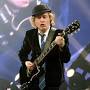 Angus Young height from en.wikipedia.org
