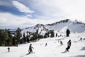 The beauty of the winter months in the reno tahoe area is that while we often have thick blankets of snow in the mountains, the valley and foothills typically see far less snowfall. Lake Tahoe Ski Resorts Bouncing Back After Years Of Drought Wsj