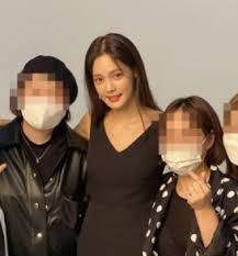 최근 '동상이몽 2'에 남편 라이머와 합류해 달달한 일상을 보여주고 있는 안현모는 특히 여배우 못지않은 아름다운 외모로 더욱 화제가 되고 있답니다. ì•ˆí˜„ëª¨ ë‚¨íŽ¸ë¼ì´ë¨¸ ì§'ì•ˆ
