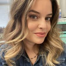 Derek McIntyre Email & Phone Number