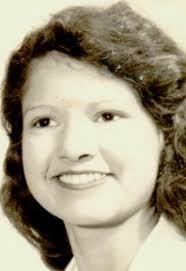 Cecilia Padilla's Instagram, Twitter & Facebook