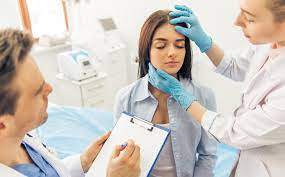 She is the best i have ever been to!! Visiting An Aesthetic Clinic Black White Award