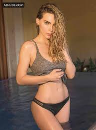 Belinda Peregrin Sexy in Esquire Mexico - AZNude