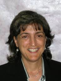 Pennisi to earn teaching excellence award