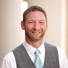 Alex Chestnut's Instagram, Twitter & Facebook