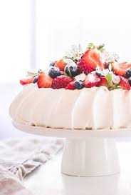 How To Make Authentic Pavlova Cake The Pure Taste Recipe Pavlova Cake Pavlova Recipe Pavlova Dessert