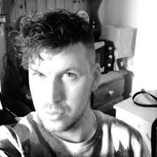 Martin Rowley's Instagram, Twitter & Facebook