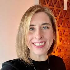 Nicole Breault (@nabreault)