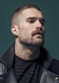 Let it first grow ~5 months naturally. The Best Beard Styles For Men With Short Hair Valextino