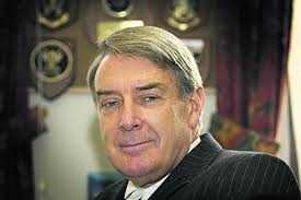 Judge urges families to end their long feud