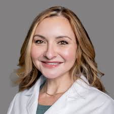 Olga Mason's Instagram, Twitter & Facebook