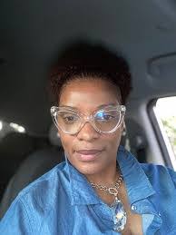 Tamara Rush's Instagram, Twitter & Facebook