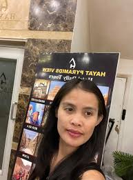 Hong Kong for a 40th birthday. Which hotel would you pick? Want great views!