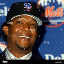 Pedro martinez red sox hi-res stock photography and images