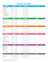 This bundle of printable budget worksheets includes 8 separate sheets including monthly budget, monthly cash flow, savings log and more! Free Printable Family Budget Worksheets
