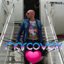 La stagione dell'amore viene e va i desideri non invecchiano quasi mai con l'età se penso a come ho speso male il mio tempo che non tornerà non ritornerà più. Franco Battiato La Stagione Dell Amore Marcovox Remix By Marcovox Producer