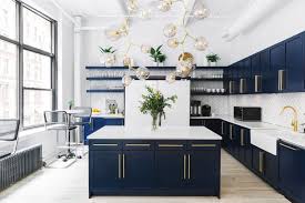 Inside The Stunning New Headquarters Of A New York Design Startup That Creates Awesome Spaces For Tech Companies And Their Execs Interior Design Kitchen Kitchen Interior Communal Kitchen