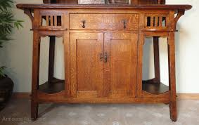 Build an arts & crafts sideboard sized for today's homes with this digital plan. Arts Crafts Oak Sideboard Wylie Lochhead Antiques Atlas