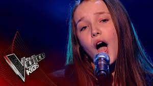 Видео предложено автором канала itvsge the voice kids. Lucy Performs Moon River Blinds 3 The Voice Kids Uk 2018 Youtube