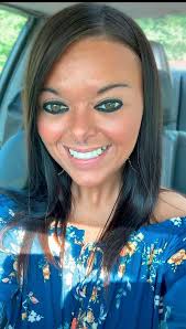 Woman says vaping addiction saw her