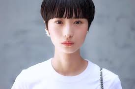 今回のえびちゃん 夏は ぱっつん透けバング hair photo by me 今までのえびちゃんがまとめて観れるよ えび髪歴 ぱっつん前髪 透けバング いつもありがとう ショートヘア ショートボブ ショート女子 美 ショートのヘアスタイル ショート