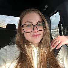 Ariane Larouche (@ariane.larouche.79) • Facebook