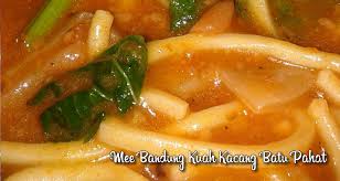 Bila dah mendidih sikit masukn udang, daging. Resepi Mee Bandung Kuah Kacang Batu Pahat Asap Dapur