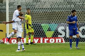 Sep 21, 2019 · no último jogo do cruzeiro, o time surpreendentemente errou chances de gol incríveis. Com Media De Quase Dois Gols Sofridos Por Jogo Cruzeiro Atinge 68 Do Total Levado Na Serie B 2020 Cruzeiro Ge