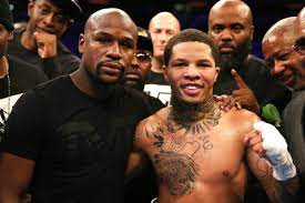 Well, gervonta davis carried his power up to 140 pounds. Gervonta Davis Trains With Floyd Mayweather Throwing Explosive Hooks And Uppercuts In Preparation For Leo Santa Cruz