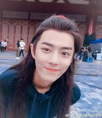 Robyn Lin (iblaemblaem0606)