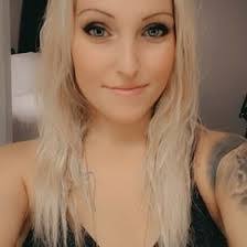 Bree Nelson's Instagram, Twitter & Facebook