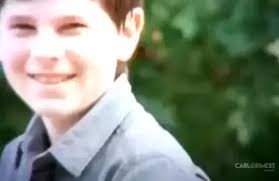 vídeos aleatórios (TASHKs). Áudio original criado por vídeos aleatórios.  Carl Grimes Chandler Riggs