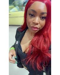 “Mind, Body & Minding mine.” Swipe⬅️