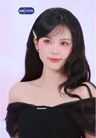 Ngoc Trinh Mặc Áo Lưới